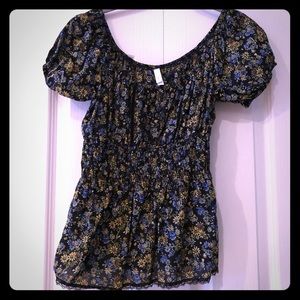 Black floral top